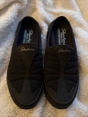 Skechers Men's Black Slip-On Memory Foam Loafers